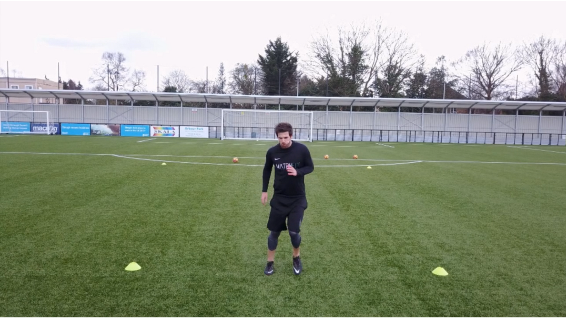 How To TURN Faster On The Football Pitch